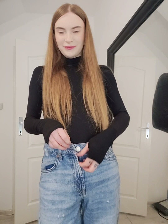A big cock that can be jerked off with both hands