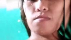 Філіппінська ванна кімната мастурбує