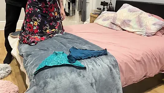 Cuckold Hot Sexy Espanol Cougar Loves Black Cock Sniffing Her Ass Hole and Panties.