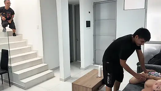 Young and attractive masseuse gives a hard fuck to his little client's wife. UNTIL ENDING UP IN REAL HOMEMADE SEX WITH ManuelaAlvarez