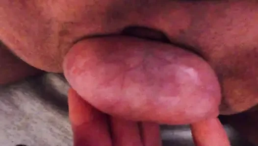 Dein pOV, während ich gefickt werde, cucky schlampe!