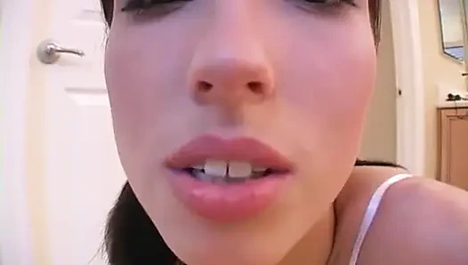 Brunette teen likes being jizzed on her lovely face