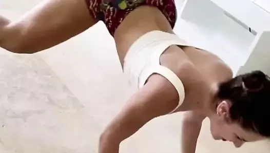 Sexy Models Twerking