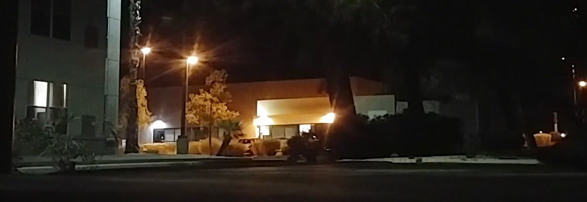 Public sex in the night time shadows!