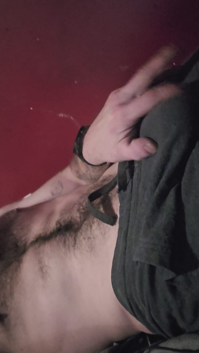 Zadirkivanje u ovim crnim gaćicama