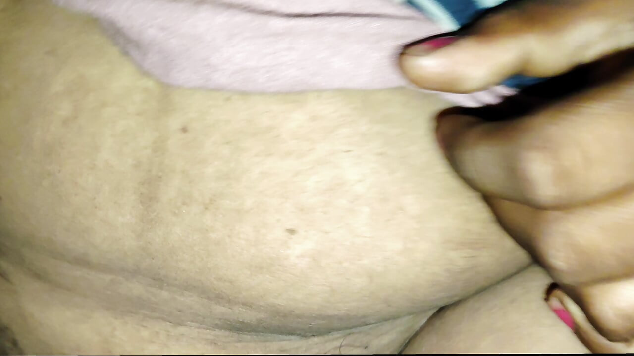 Desi new Sex My stepsister and her best friend offer me their pussies and ass desi threesome fuck