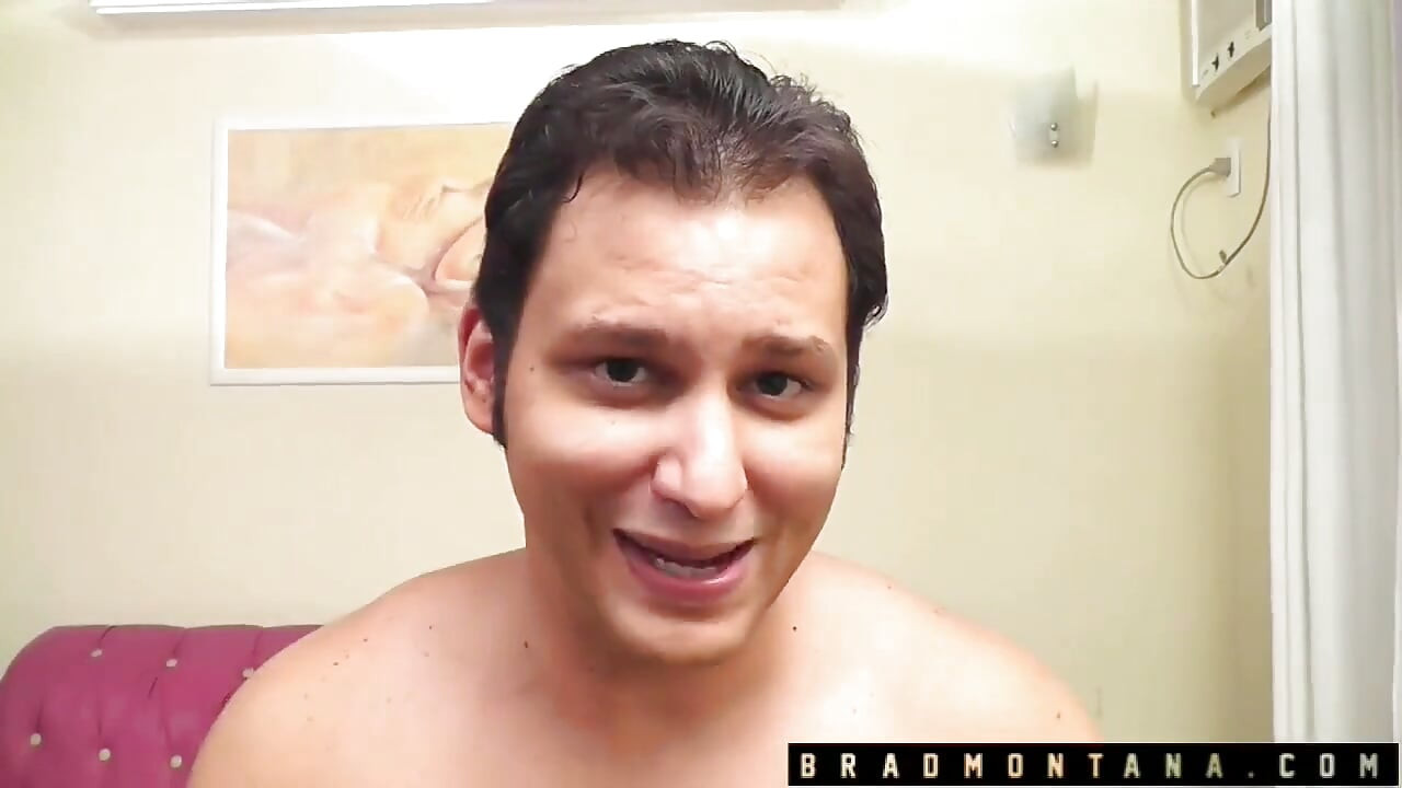 Hottie vino dando su culo