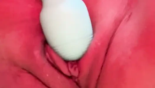 Посмотри, как быстро я заставлю себя кончить