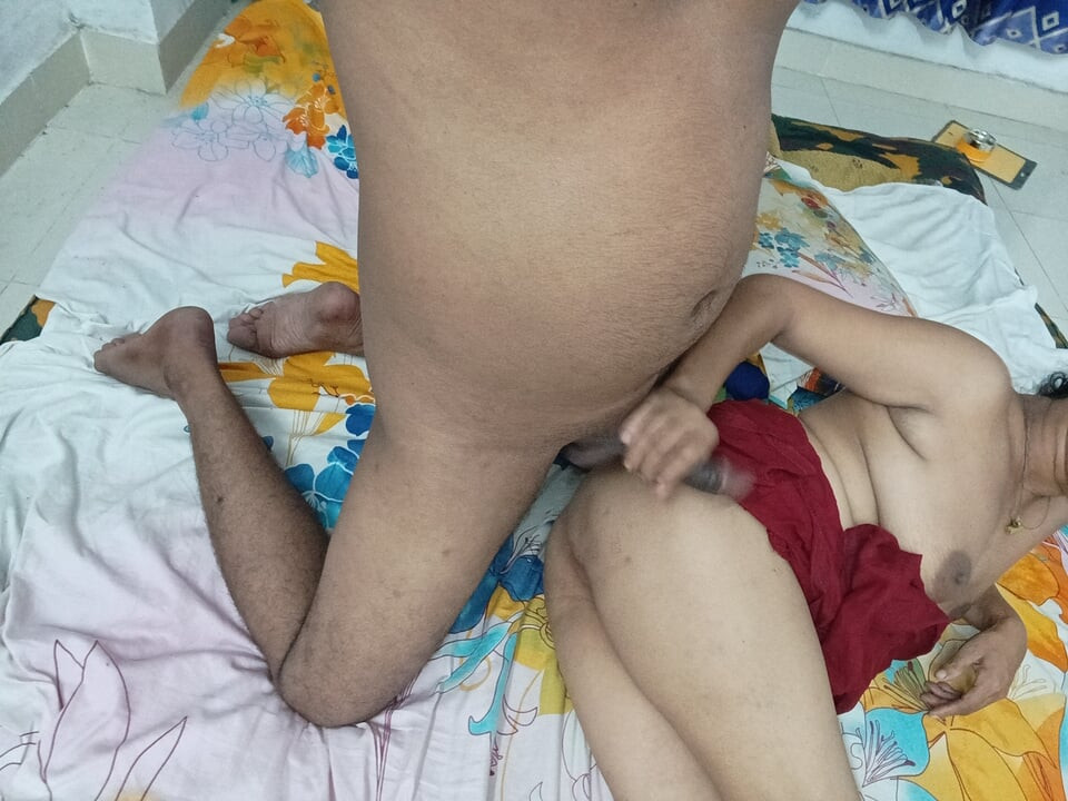 Bangla-koppel neukt Met Bangla-stem close-up video.video in Desi-vrouw