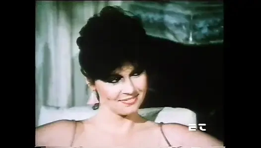 Vintage Threesome of Two Bisexual MILFs Fucked and Cummed Inside Hairy P...