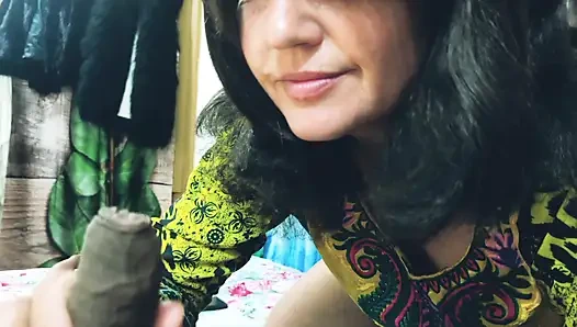 Горячая милфа использовала свой шанс, чтобы быть с мужчиной с большим черным членом