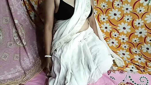 Saree peheneke bhabhi ko chodai kiya