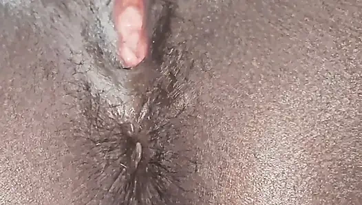 Biwi ki chut chatkar biwi ko maja diya