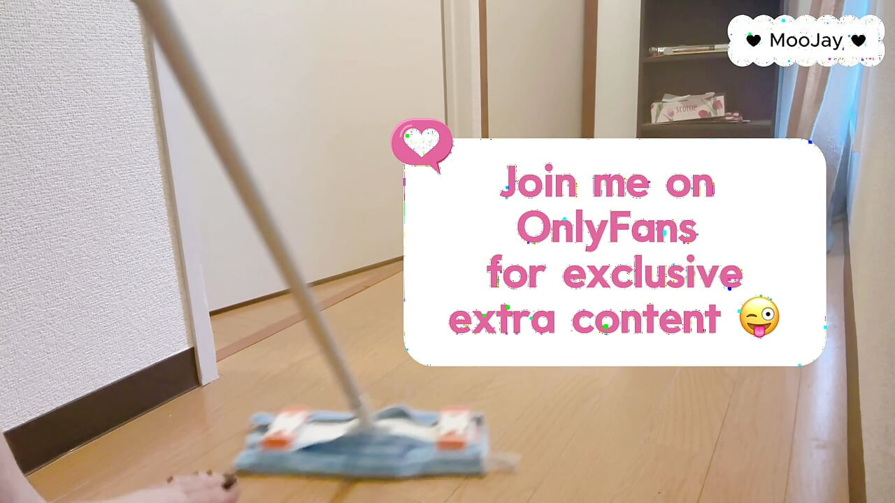 피쉬넷 입은 스쿼팅 BBW 걸레