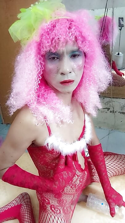 Transgender Le wearing sexy mesh socks porn playing with fake cans