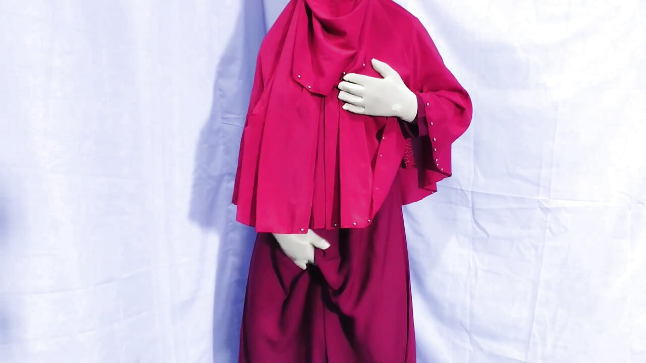 Pakistani hijabi Muslim woman fucks