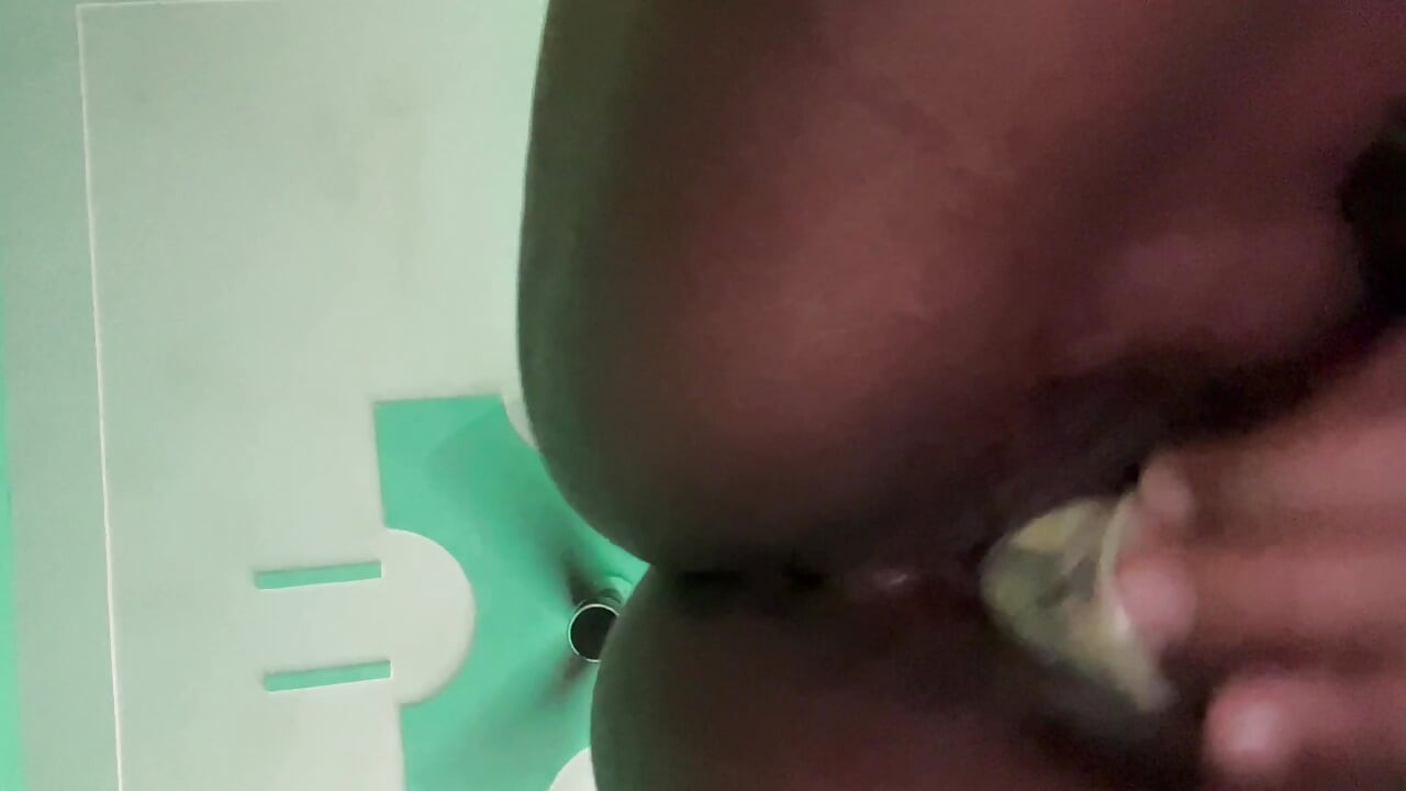 Pussy maturation with banana