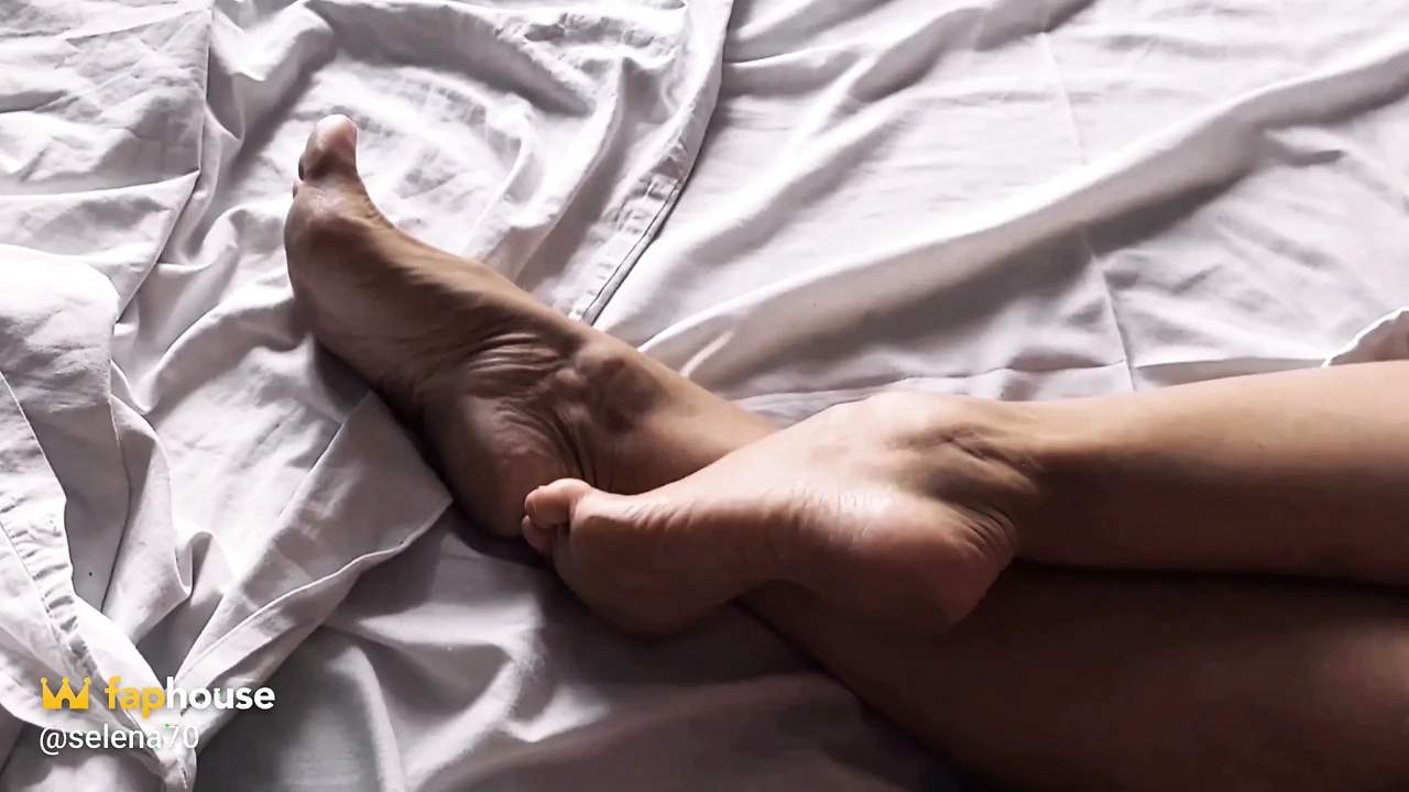 Mature Blonde Wife Enjoys Daily Sex