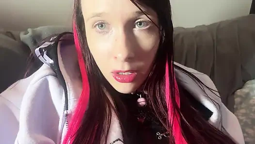 Küçük penis aşağılama düşkünü edepsizce konuşan genç