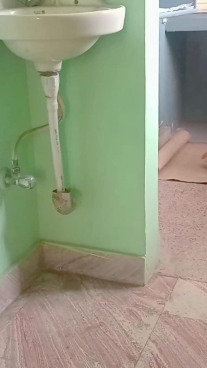 Cặp đôi sinh viên Ấn Độ bí mật tận hưởng