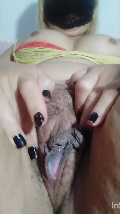 Extra-large🔥lips | Clip 1