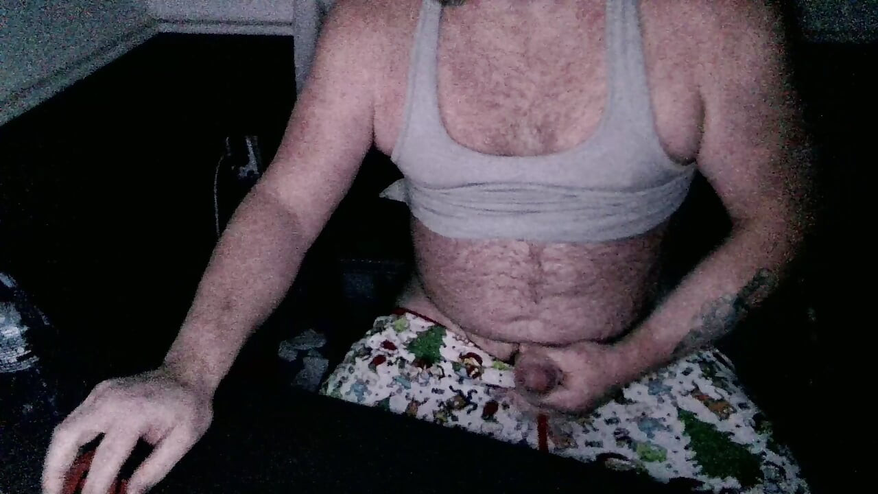 また夜遅くまで - また暗闇の中での危険な楽しいマスターベーション