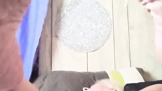 Knock Knock Princess üvey babası oynamak istiyor