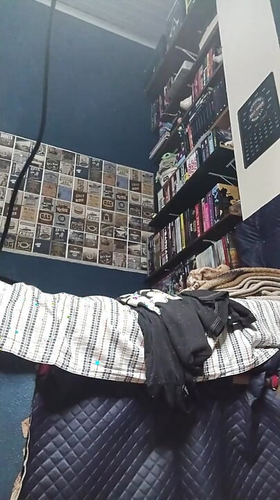 Girl Fucks Dildo Then Licks off Her Pussy Juice