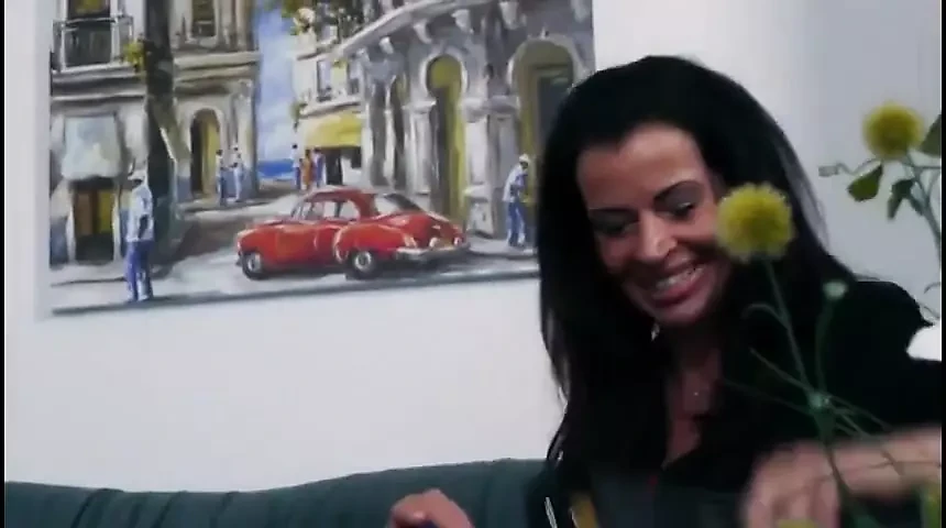 Seks terapisti olgun çifte öğretiyor