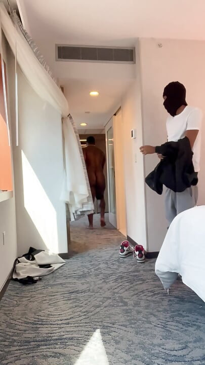 Dl Thug Breeds Stepdaddy Black