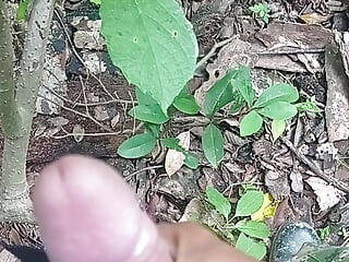 masturbating in the bush