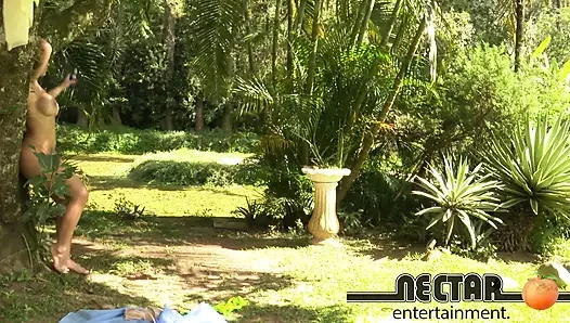 Vinny Burgos Fucks His Mother-in-law in the Garden! Intense Fuck and Cum in Her Mouth!