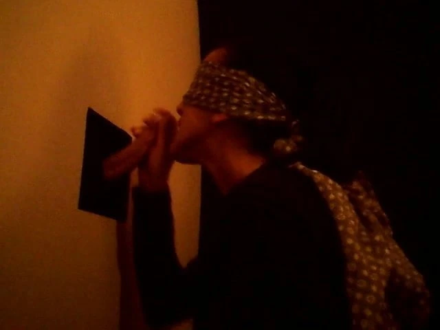 primo gloryhole by andrea e gaia