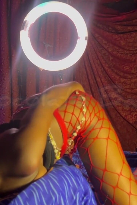 Omg My Step Dad Actually Caught Me Watching Porn and Getting off Rubbing My Juicy Pussy!!