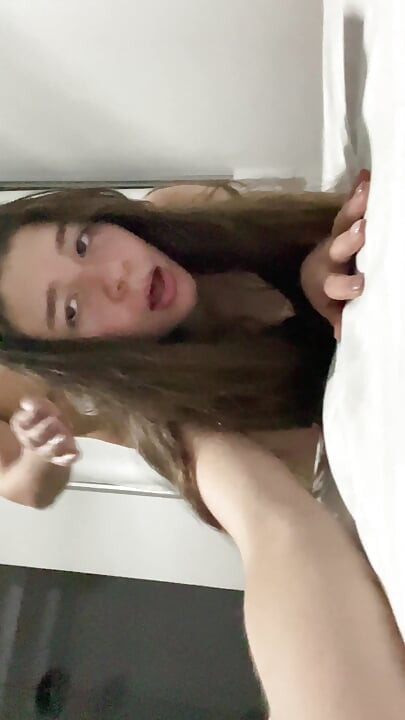 Delicious of a beautiful young woman