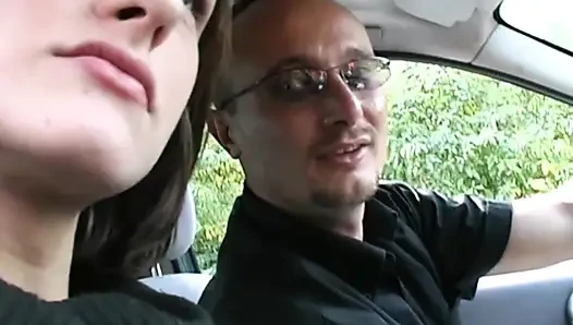 Парень Знает, Что Её Трахает Работник Anas