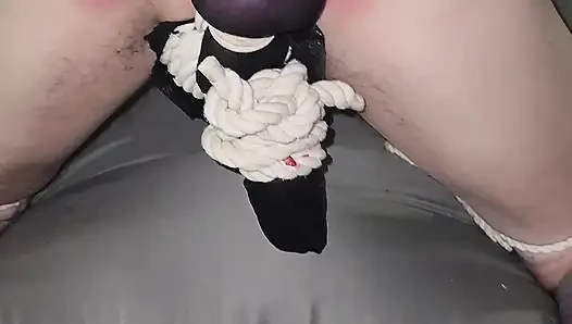 Goode Girl CBT a Nylon, Some Ropes and Ballbusting