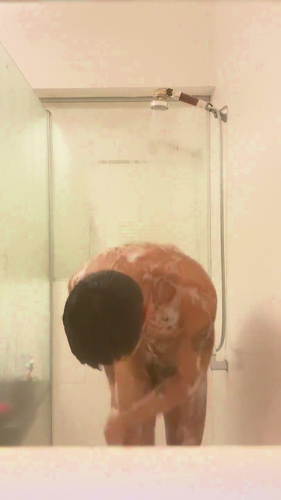 シャワーで射精するまでオナニー