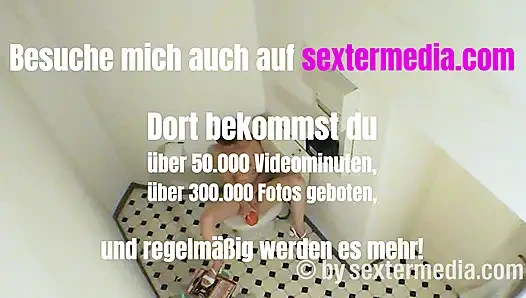 Amateur Phone Sex on the Doctor's Toilet