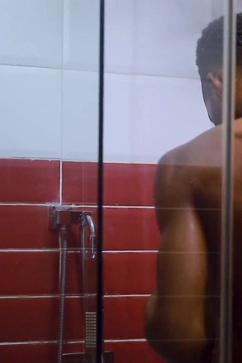Azgın arkadaşımla banyo zamanı