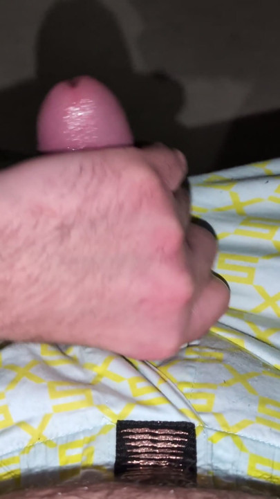 Manly man masturbates and cums with sexy boxer shorts | Clip 1