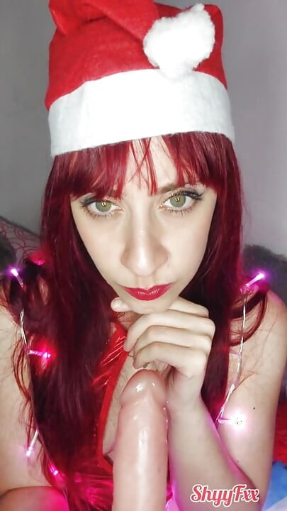 Shyyfxx submissa garota de Natal, do jeito que você gosta, faz o que quiser para mim