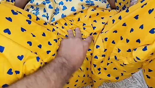 Sexy Bhabhi intentionally showed her bra strip to brother-in-law