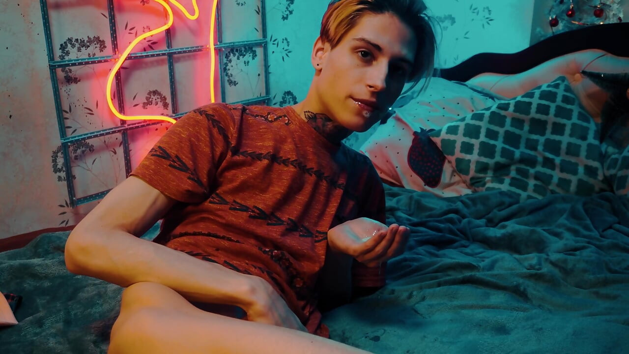 Young gays fuck in all positions. 69 position and cum eating. Full