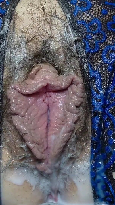 MILF Closeup Big labia Hairy Pussy - Buttplug & Dildo Solo | Clip 2