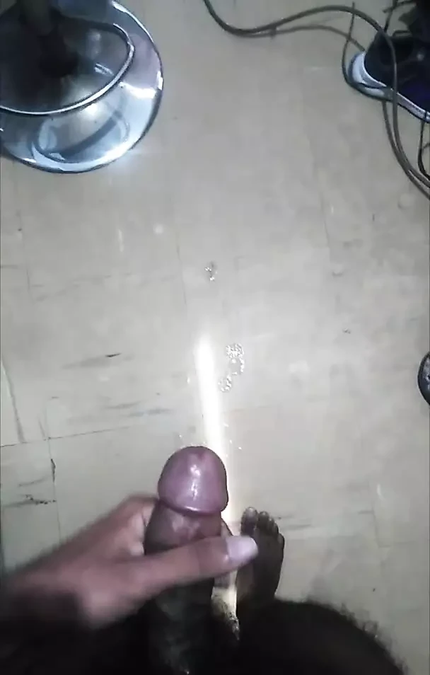 I ejaculated a big load! (subscribe to my OF and I will send you a hot masturbation video that will never be released he