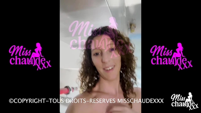 🇫🇷 Misschaudexxx, I reward the plumber for his work