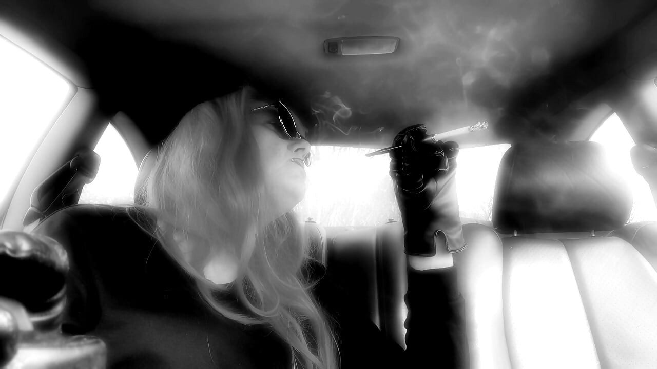 I WAIT FOR YOU --- LONG CIGARETTE SMOKNG IN A HOLDER