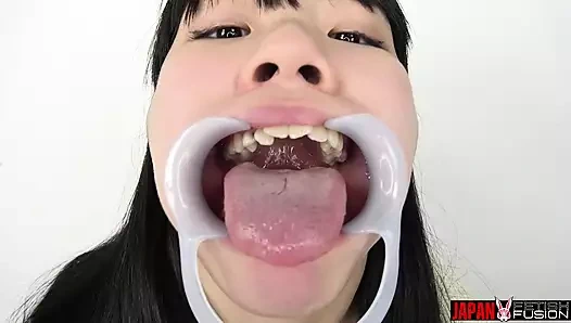 Amateur Girl Series - Observation of Amateur Girl Kanako's Tongue and Saliva Fetishism