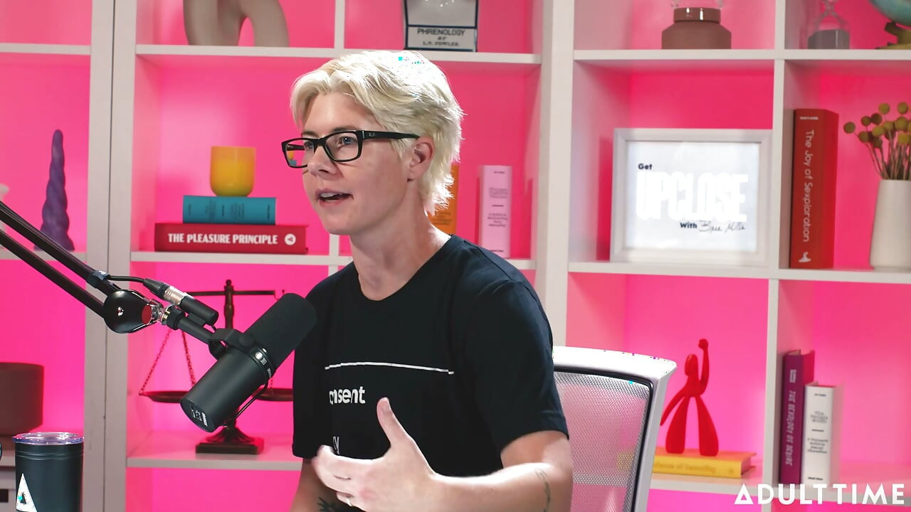 Kimmy Kimm erövrar skam och säljer begagnade trosor | podcasten Vuxentid